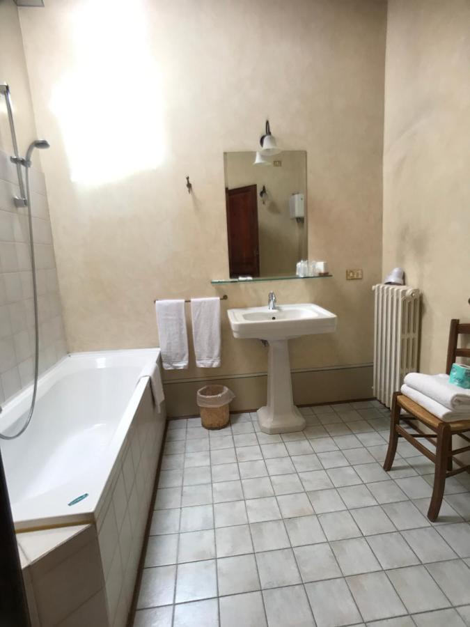 Camere Della Vecchia Posta 트레비 외부 사진